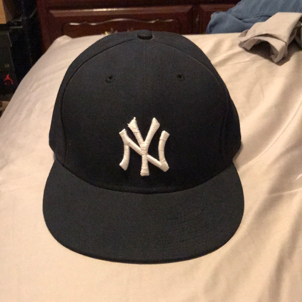 Yankees hat